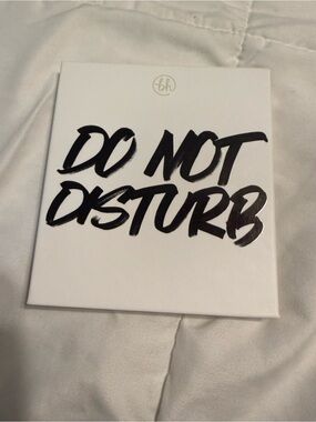 Do Not Disturb eyeshadow palette